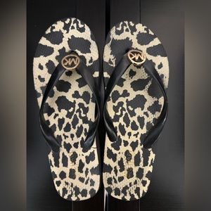 Women’s Michael Kors Flip Flops size 9